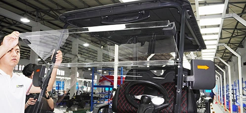 4 Seater Lifted Golf Cart High-strength PP Plastics